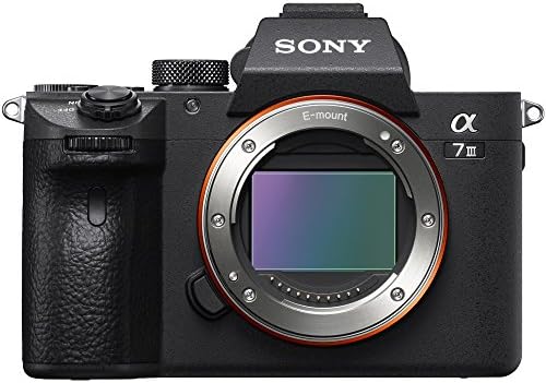 Sony a7III Tam Çerçeve aynasız kamera ILCE-7M3KB ile 2 Lens SEL2870 FE 28-70mm F3. 5-5. 6 OSS ve SEL50F18F FE 50mm F1. 8 Set